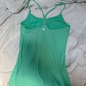 Lululemon flow y tanktop